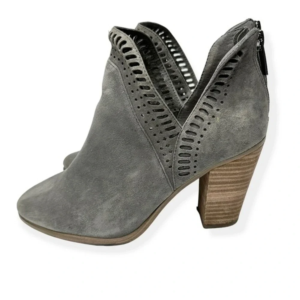 Vince Camuto Eana‎ Grey Suede Perforated Cutout Ankle Booties Size 6M 36